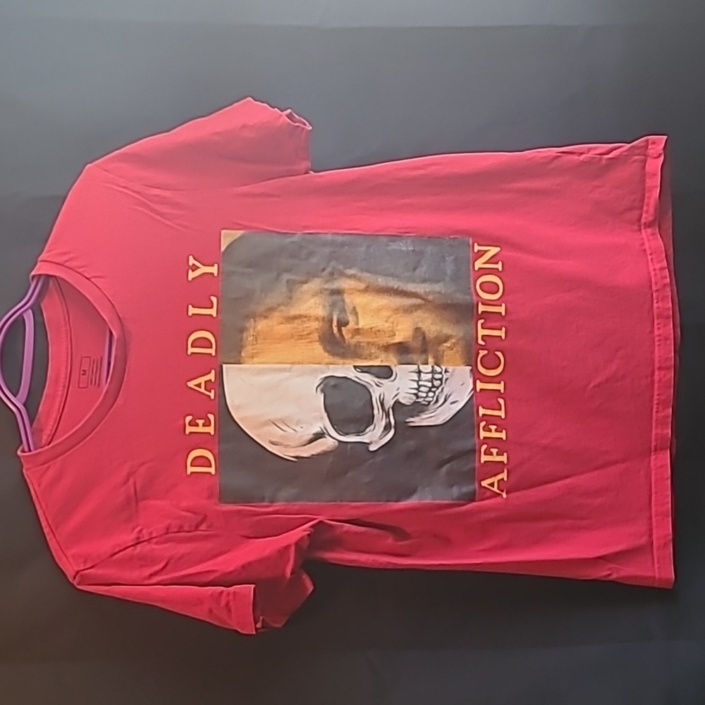 DEADLY AFFLICTION TSHIRT SIZE M